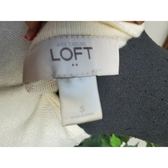 Loft V-Neck Button Long Sleeve Cardigans Sweaters - Picture 8 of 10